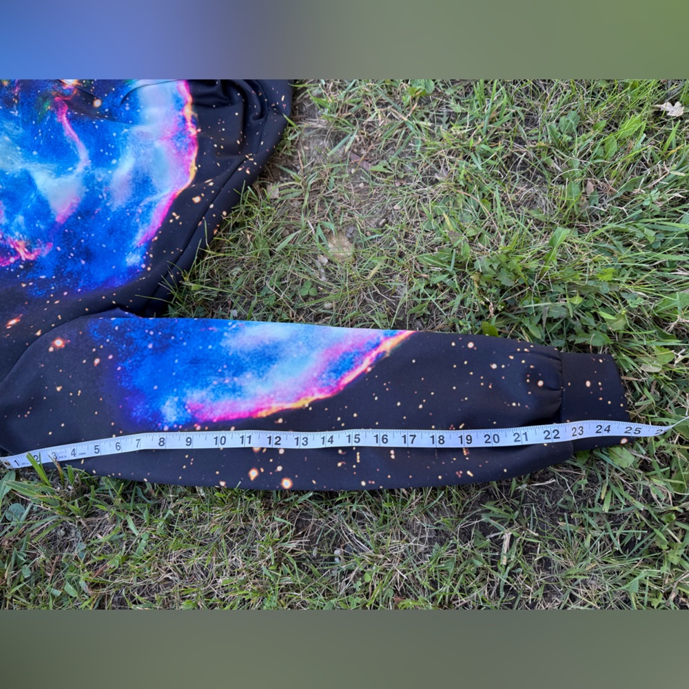 Galaxy Print Hoodie - Picture 7 of 10